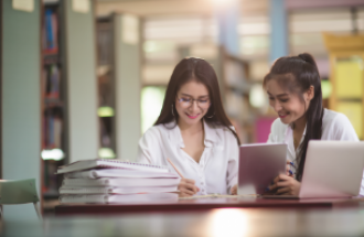 Topic: LIFE CYCLE OF A BUTTERFLY | Bài mẫu và Từ vựng IELTS  Writing Part 3